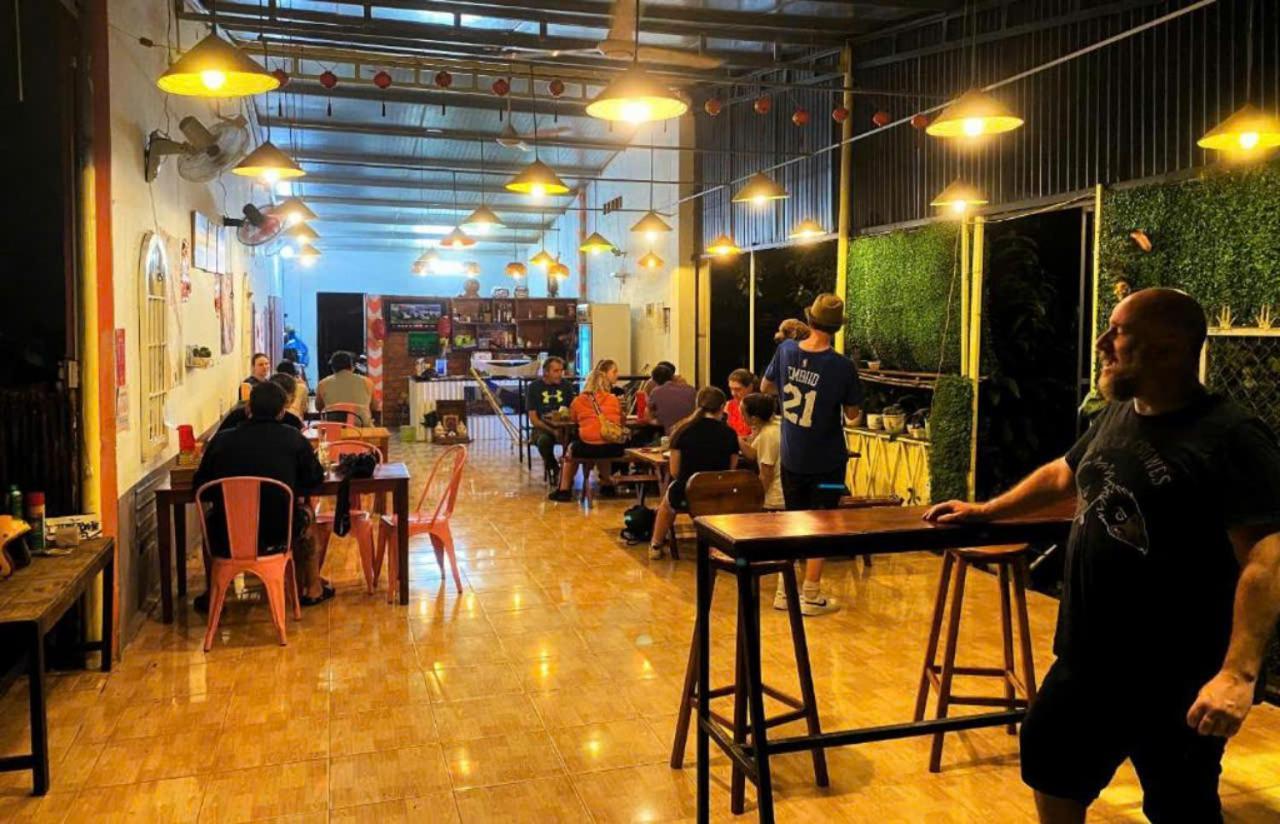 Duc Phat Homestay Cat Tien Exterior foto